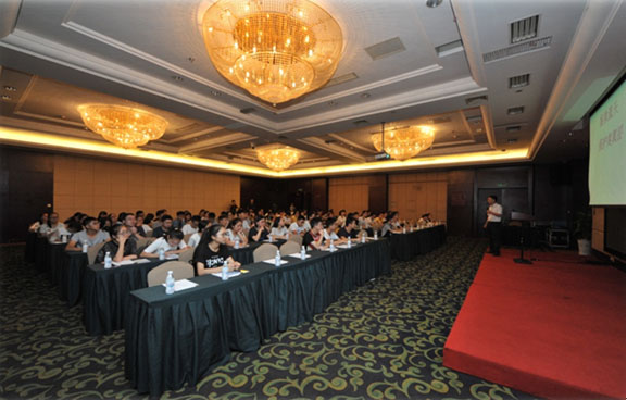 2016年國際保護(hù)臭氧層日之“科普進(jìn)校園”系列活動 在蓉成功舉辦